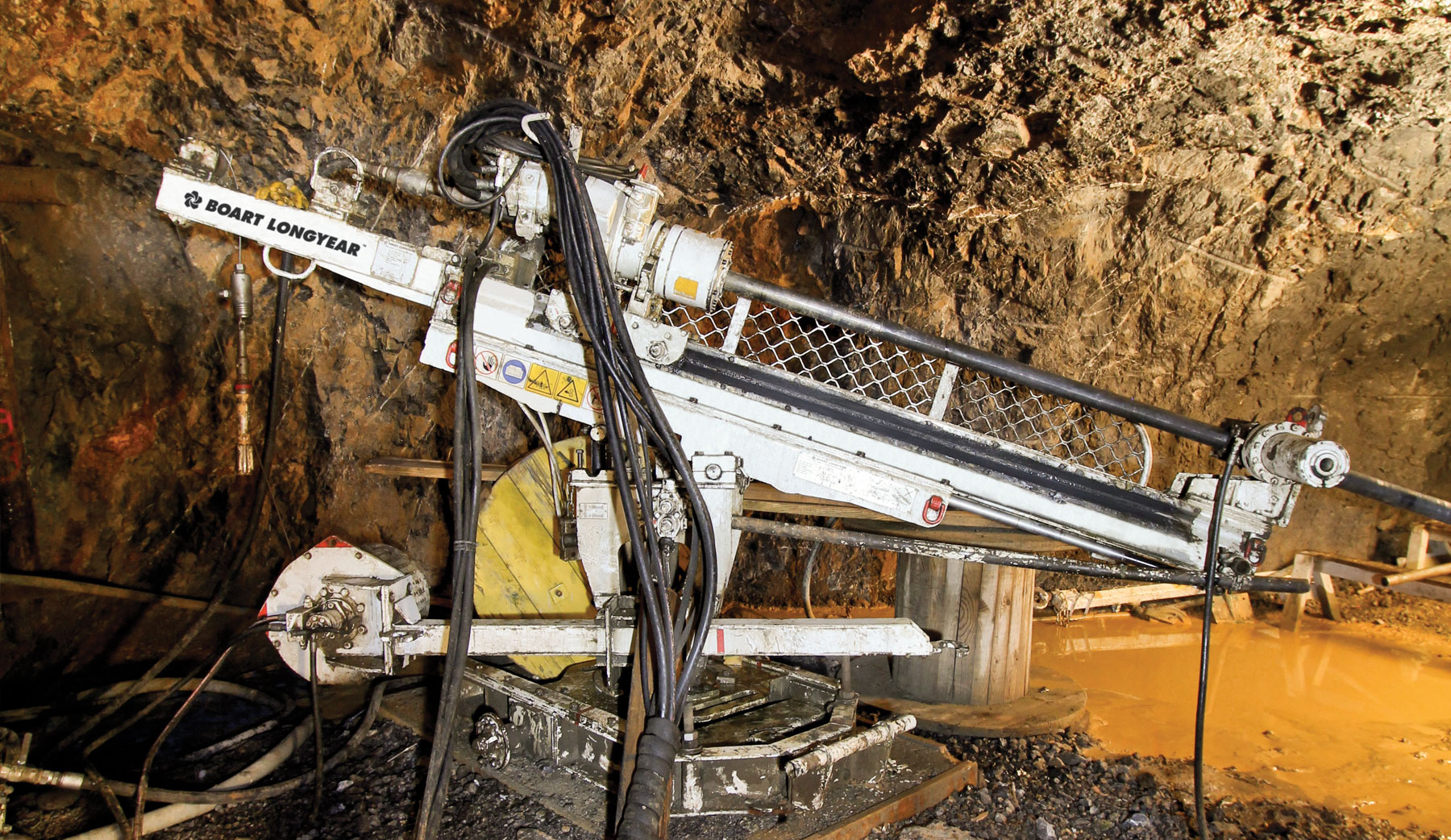 LM™55 Underground Coring Drill Rig Boart Longyear