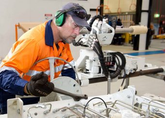 Assistance à la maintenance des pièces et des services
